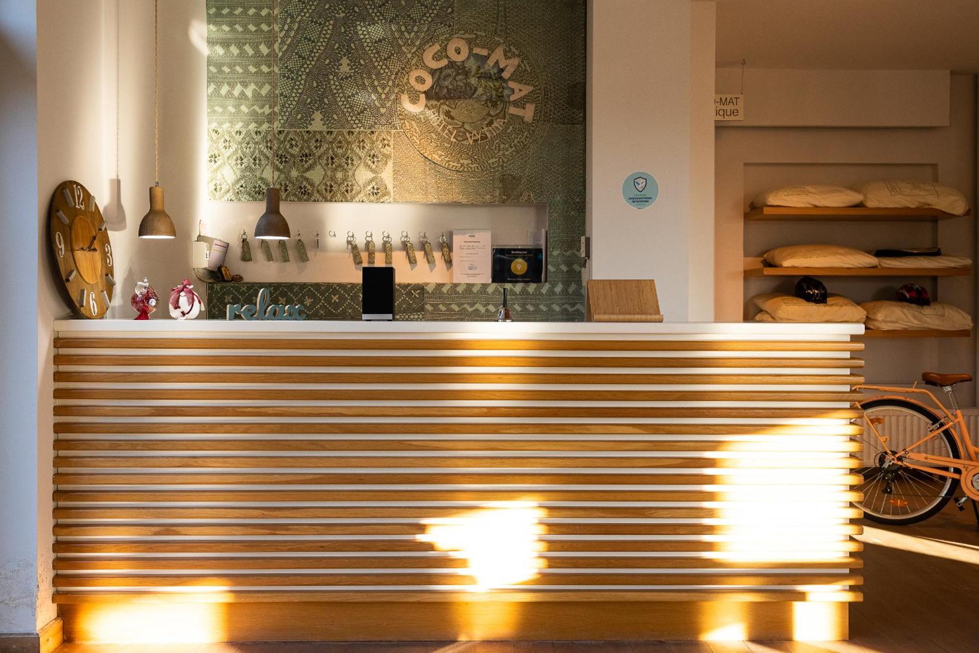 Natura Hotel Vitina Eksteriør billede